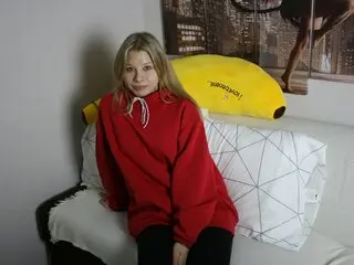 PrettyHanson show porn jasmin