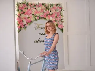 RaspberrySun private jasmine ass