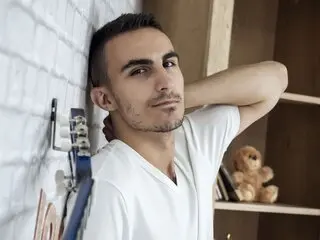RayConnor live shows nude