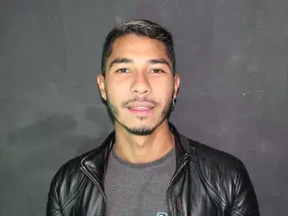 RaymonAlvarez free fuck show
