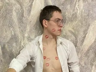 RaymonButler recorded jasmine livejasmine
