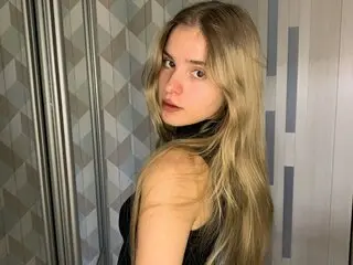 RebecaJensen live pics shows