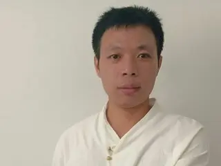 RobertChen webcam pics lj