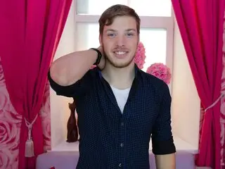 RomanBezos nude livejasmin show