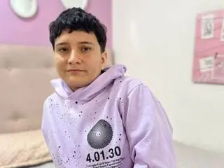 SamDelkos fuck jasmin cam
