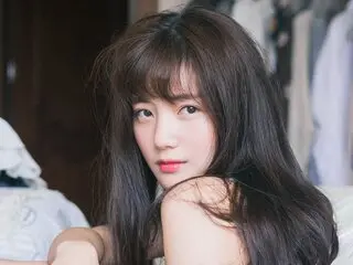 SandyLin photos pics video