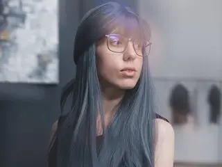 SarahLaird online video shows