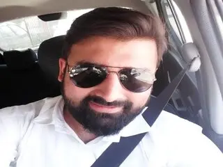 SheikhMalik show webcam livejasmin