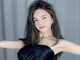 SimplyBeautyTS pics video camshow