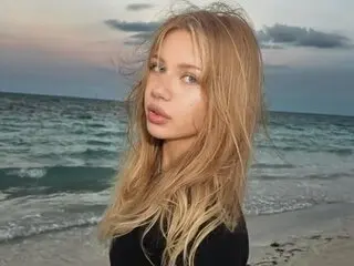 StephanieChelf livejasmin.com cunt pics