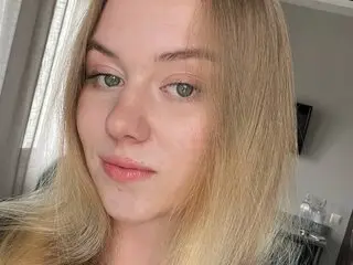 StephanyDestiny cam shows livejasmine