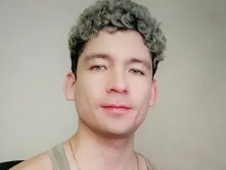 TomCroft livesex toy cam