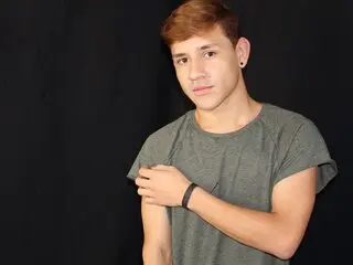 TomL camshow video webcam