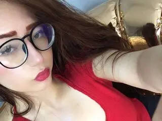 TrixiRoy camshow shows ass