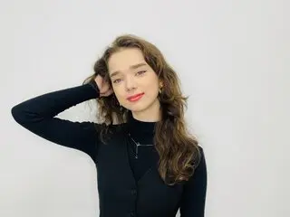 UdeleCast webcam jasmin live