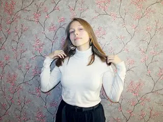 VikiCarter jasmine toy video