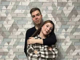 WayneandEmily ass livesex webcam