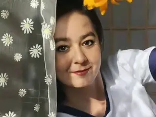 Yolandit free private naked